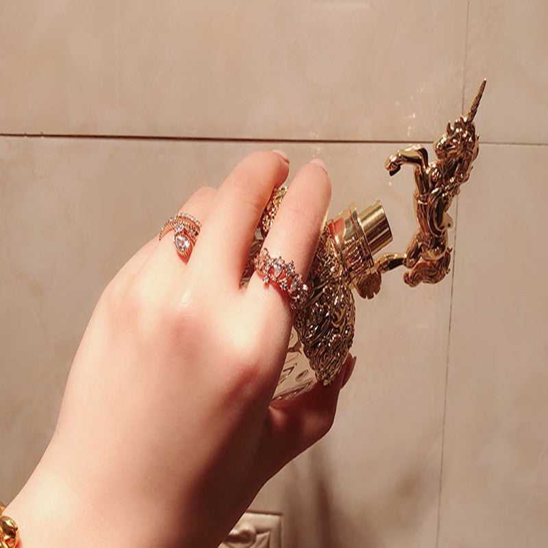 Zircon ring ring female