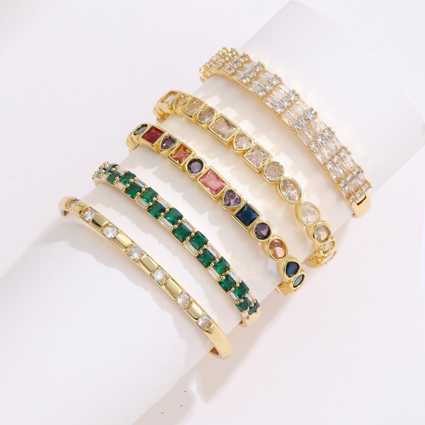 Retro Color Zirconium Ladies' Bracelet