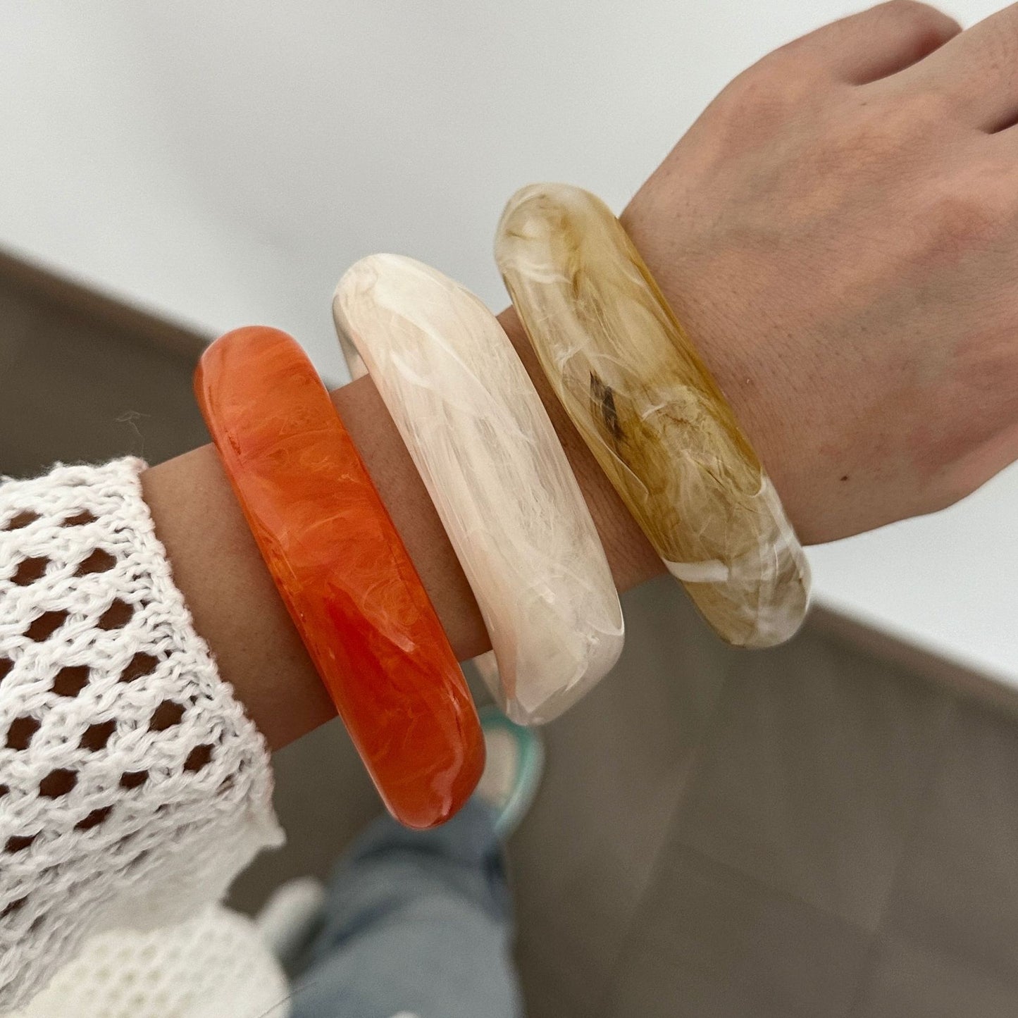 European And American Exaggerated Ins Style Acrylic Fashion Bracelet Irregular Translucent Design