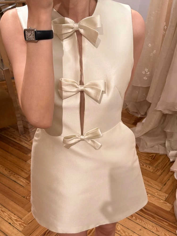 Light Wedding Dress Satin Bride Engagement Gown Dress