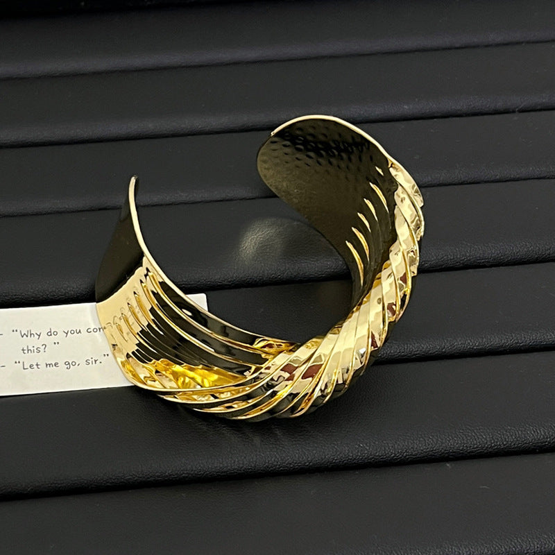 Adjustable Armband Metal Bracelet With Opening
