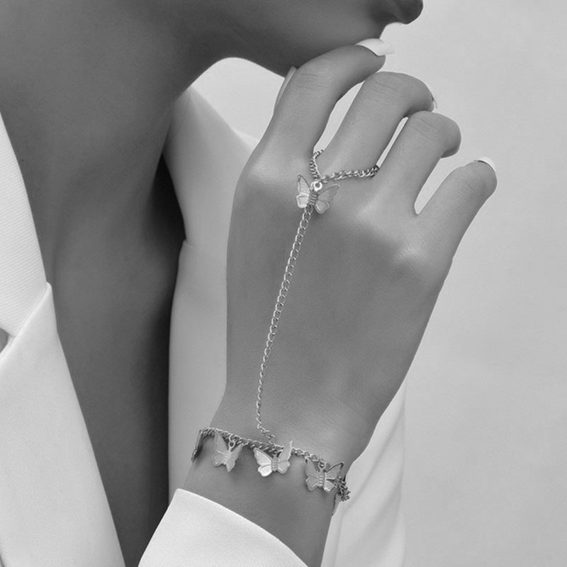 Creative Ring Connecting Finger Love Chain Bracelet