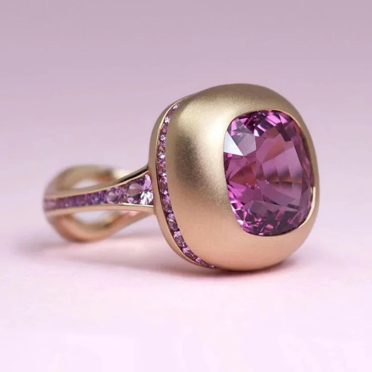 Fashion Personalized Natural Gemstone Ring For Women