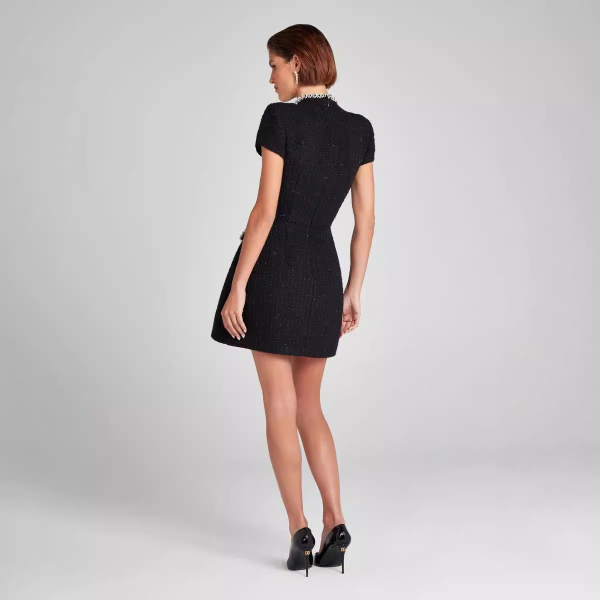 Slim Fit Slimming Round Neck Beaded Classic Style Dress